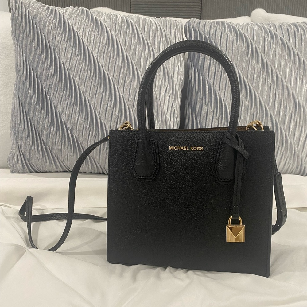 MICHAEL KORS Mercer Crossbody Tote Bag